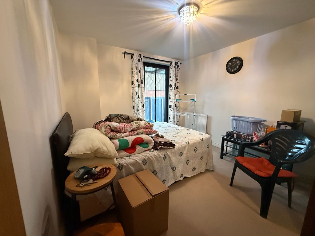 Property photo 3 of 9 Bedroom 1