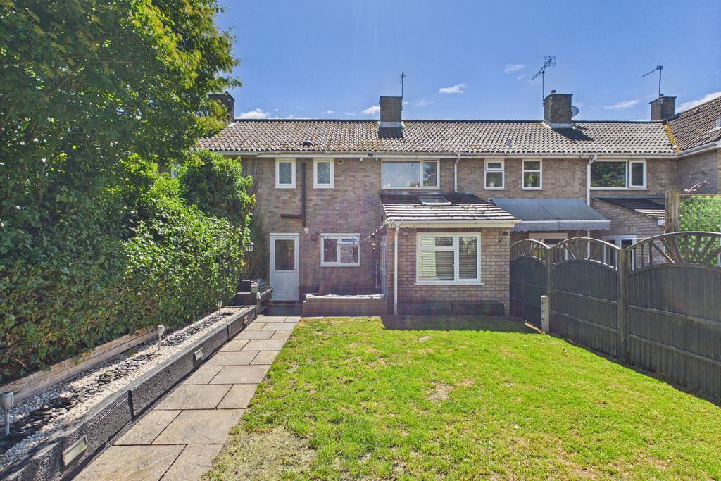 Property photo 2 of 24