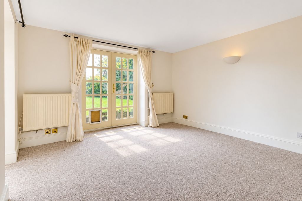 Property photo 3 of 14 Picture No. 51