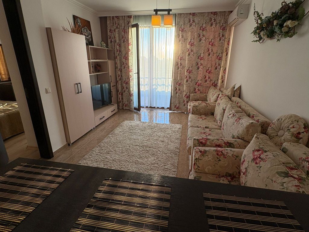 Property photo 3 of 26