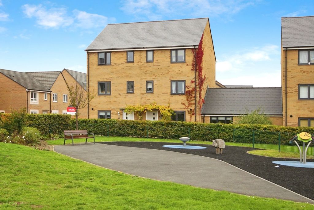 Property photo 1 of 17 Photo