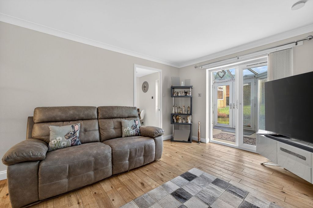 Property photo 3 of 26