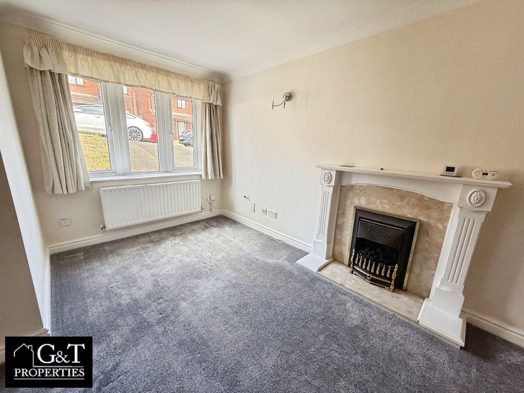 Property photo 3 of 19