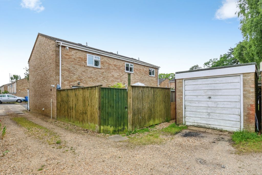 Property photo 2 of 11 Pbox-Img.Jpg