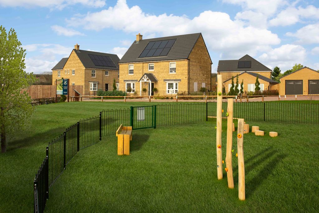 Property photo 1 of 10 River View At Oundle