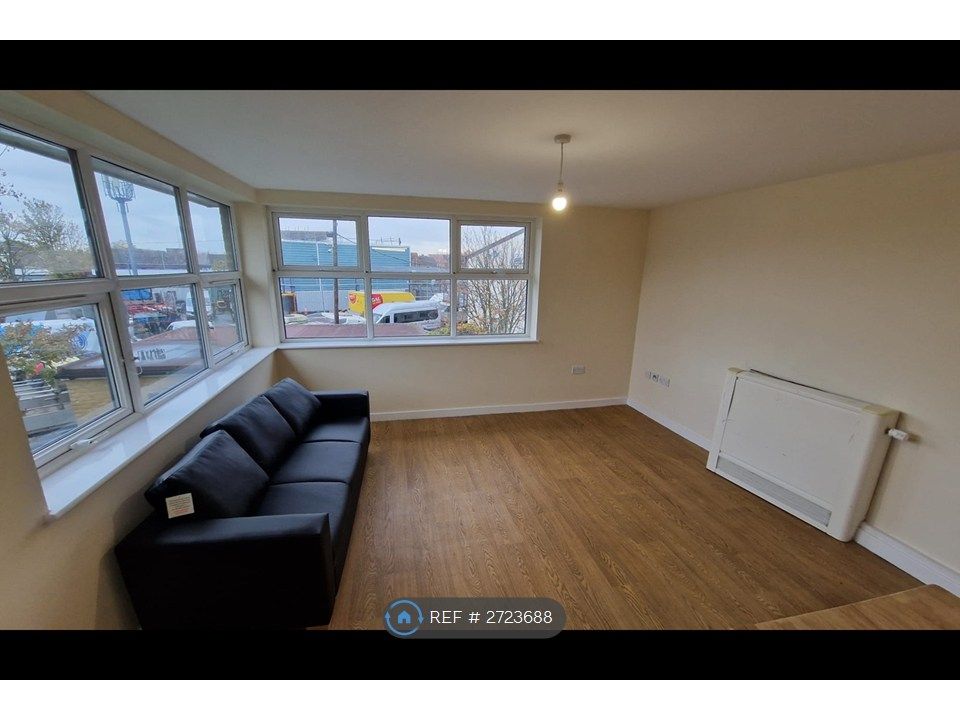 Property photo 1 of 4