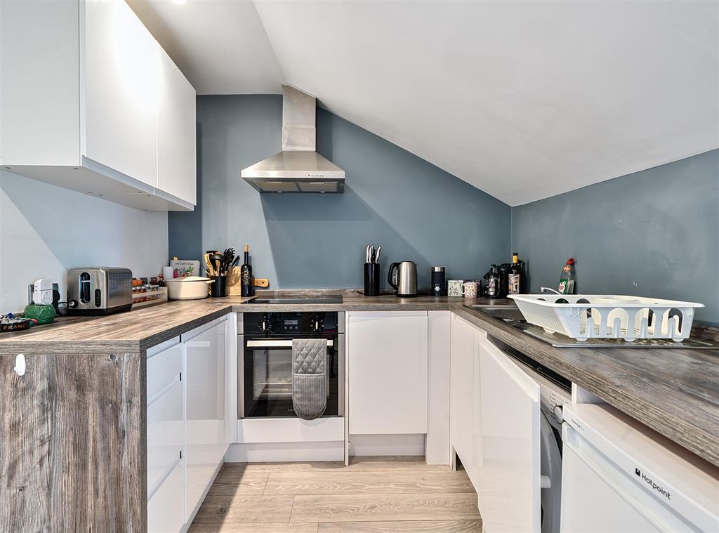 Property photo 2 of 8 19431221 (2).Jpg