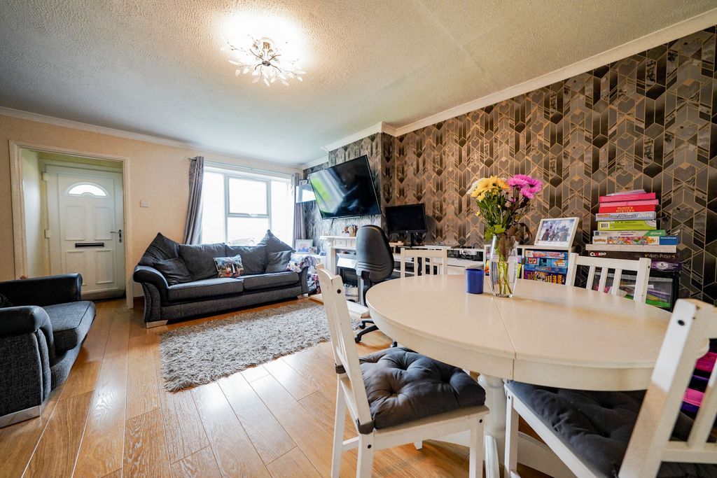 Property photo 2 of 17 Dsc09533