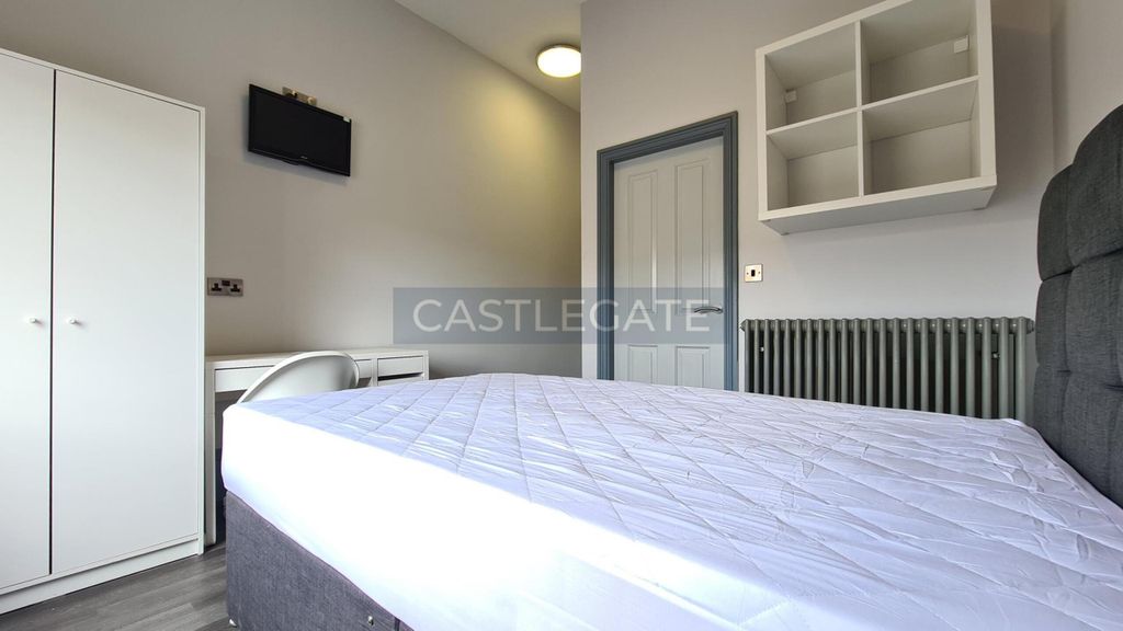 Property photo 2 of 14 Merchants Hall 2.3 (3)