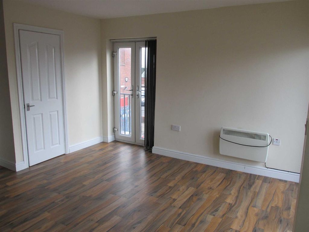 Property photo 3 of 7