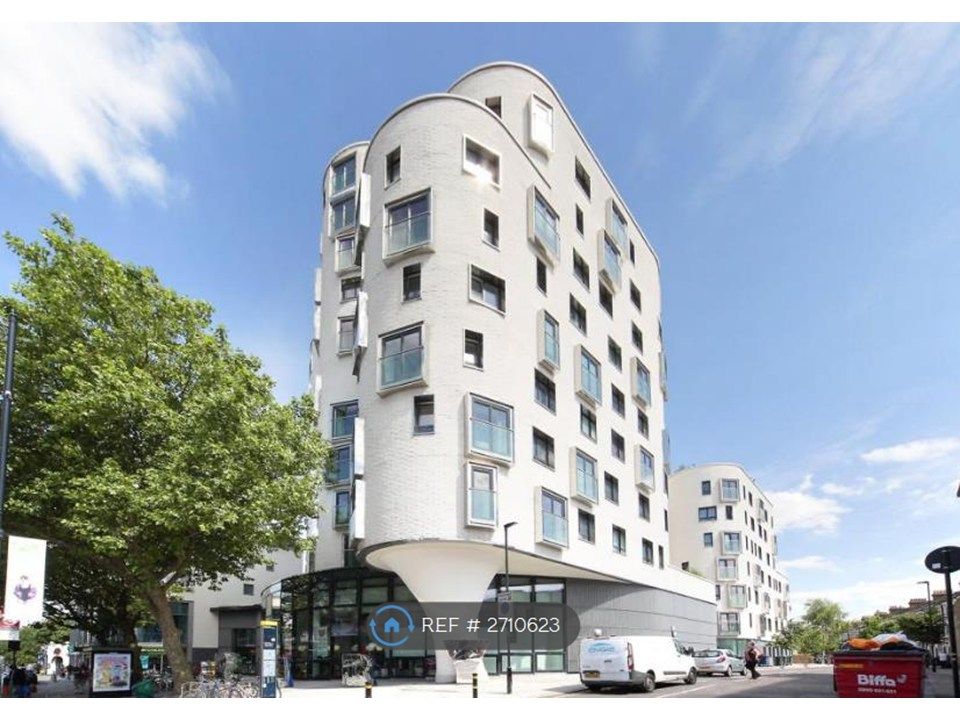 Property photo 2 of 8