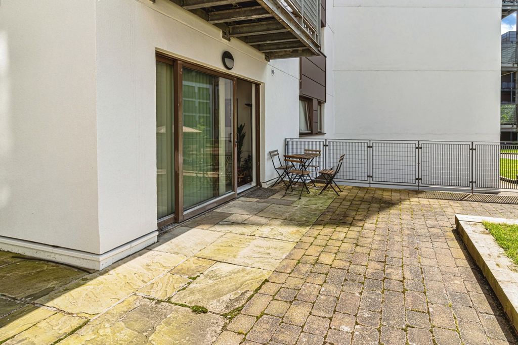 Property photo 3 of 28 Photo