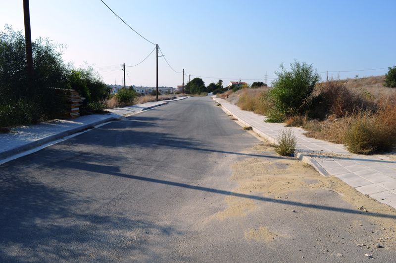 Property photo 2 of 12 Road Access Power