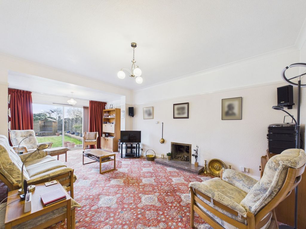 Property photo 2 of 50 Sitting Room