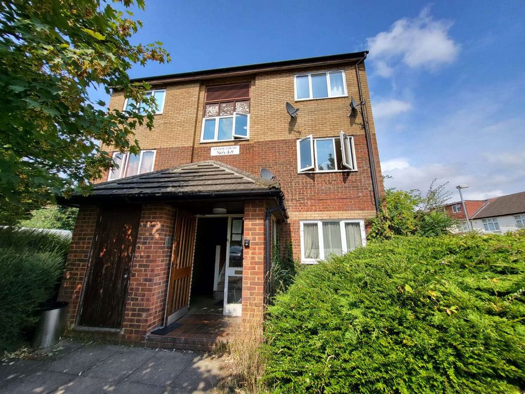 Property photo 1 of 8 1 Bedroom Flat For Sale