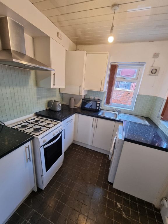 Property photo 2 of 12 Gallery