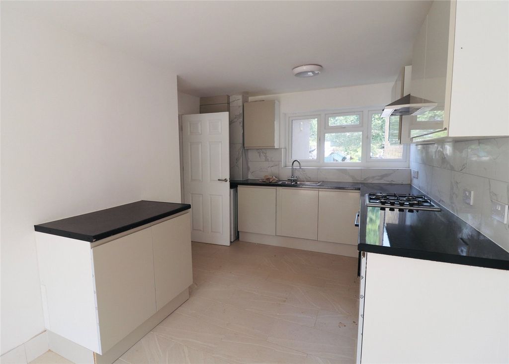 Property photo 1 of 10 Picture No. 01