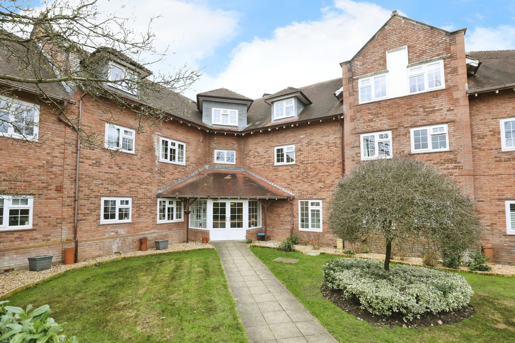 Property photo 1 of 16 Photography