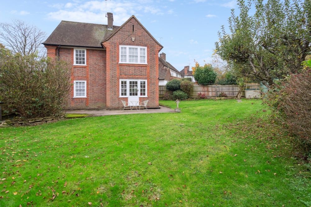 Property photo 2 of 12