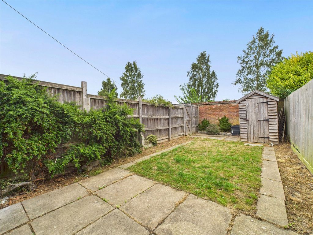 Property photo 2 of 14 Garden