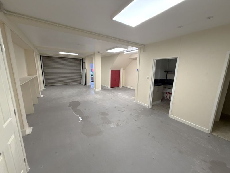 Property photo 2 of 10 Photo 7