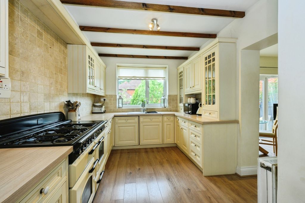 Property photo 3 of 19 Picture No. 09