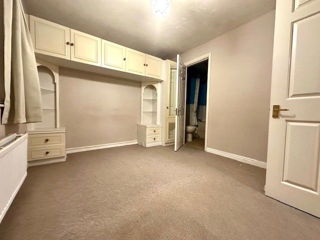 Property photo 2 of 5 Bedroom 1