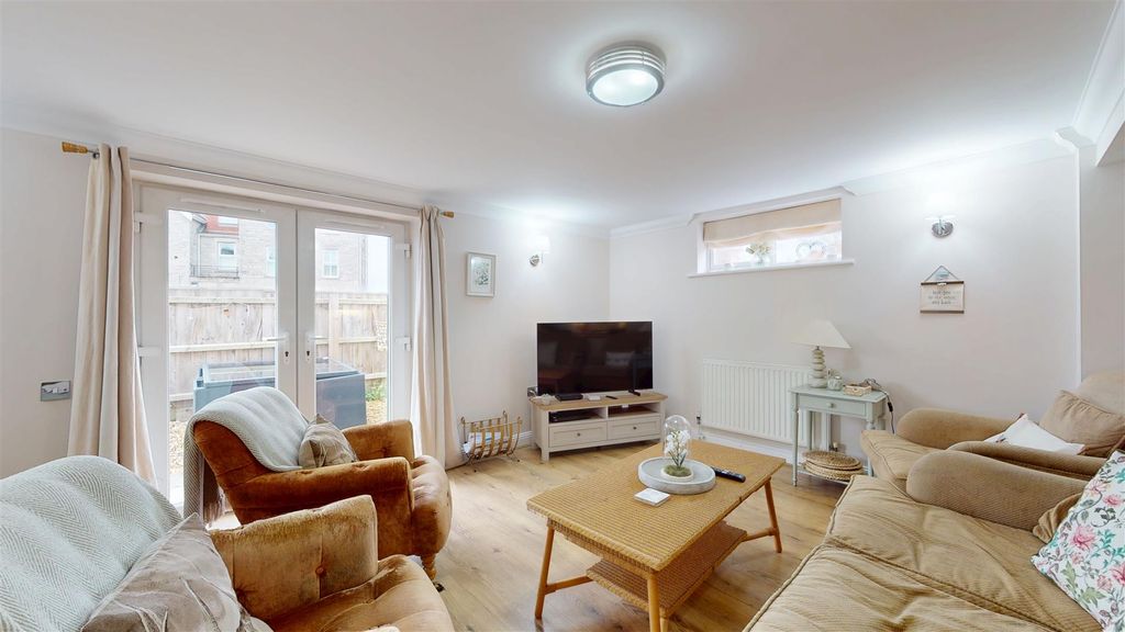 Property photo 2 of 13 12052025_133957.Jpg