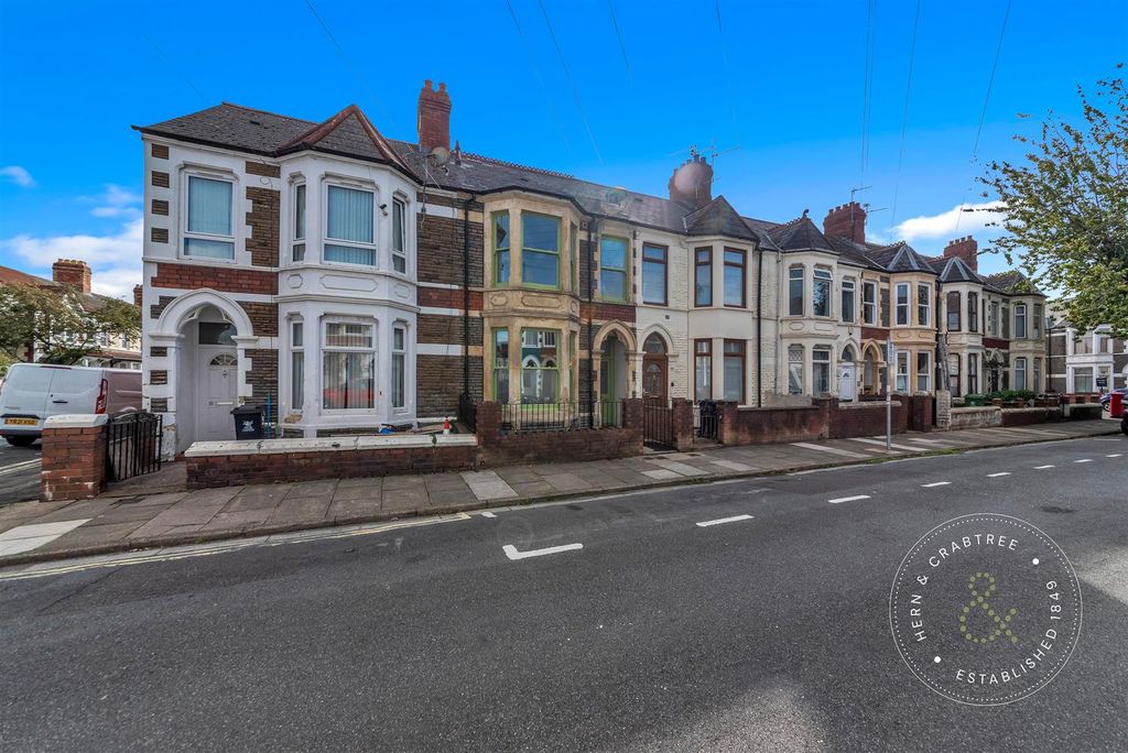 Property photo 1 of 24 Theobald-Road-06.Jpg