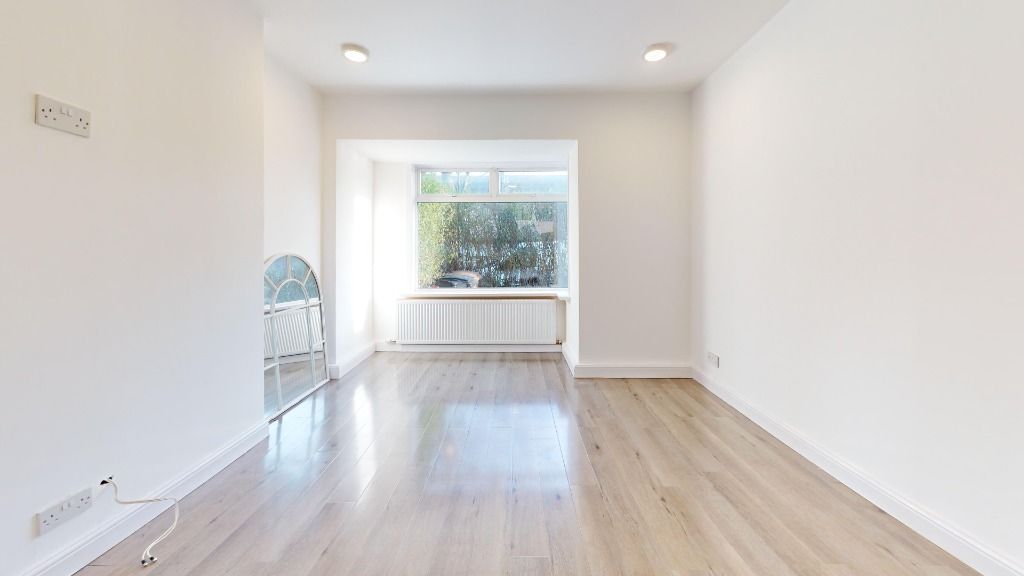 Property photo 2 of 15 Photo 2