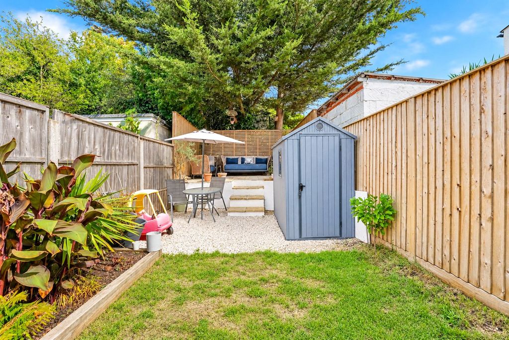 Property photo 2 of 15 Picture No. 71