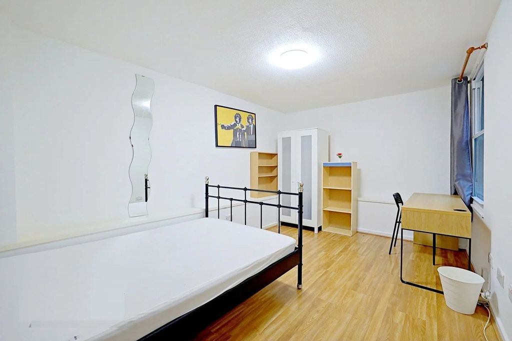 Property photo 2 of 11 Picture No. 01