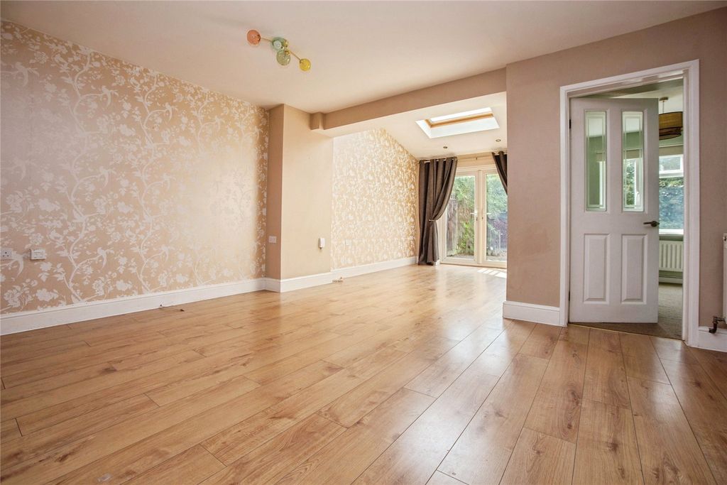 Property photo 3 of 16 Picture No. 42