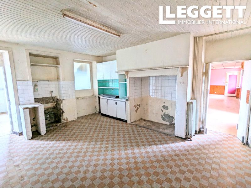 Property photo 3 of 10