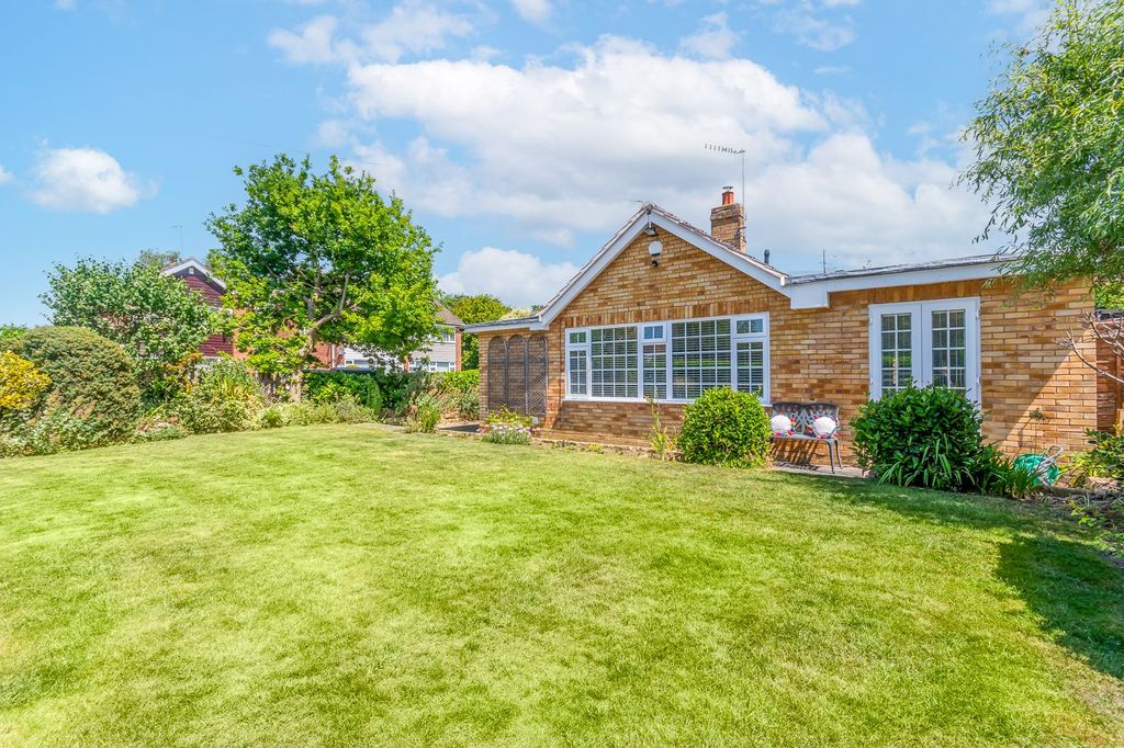 Property photo 2 of 22