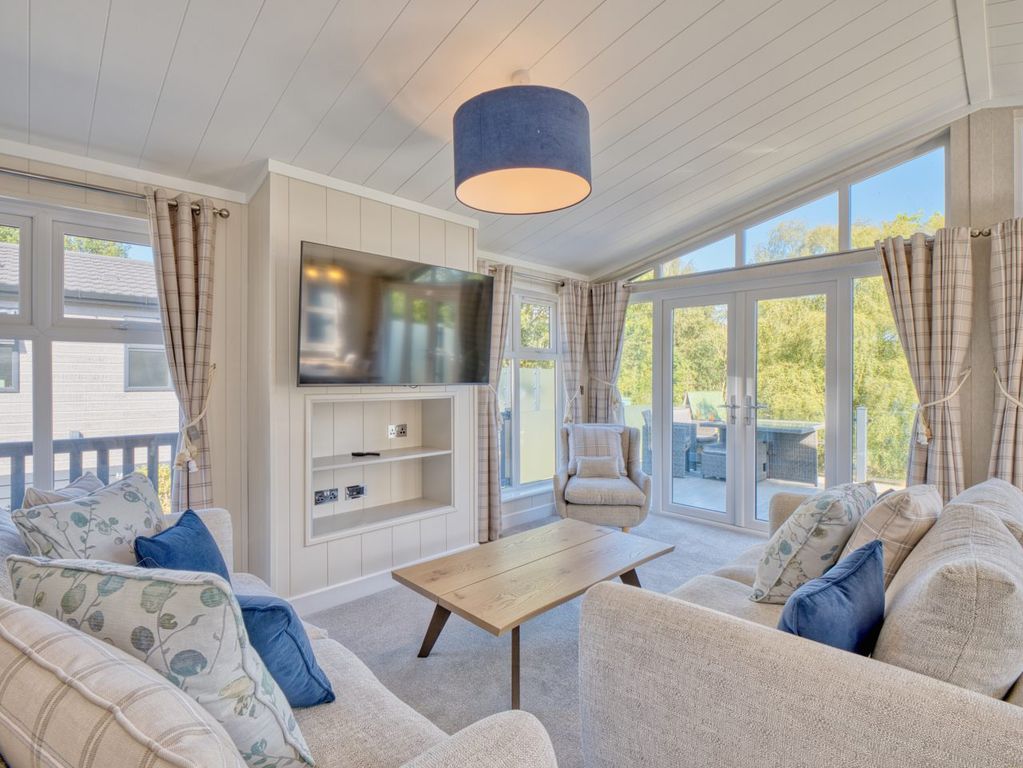 Property photo 1 of 9 Loch Eck Country Lodges- Omar - Classic - 2023 - 34129