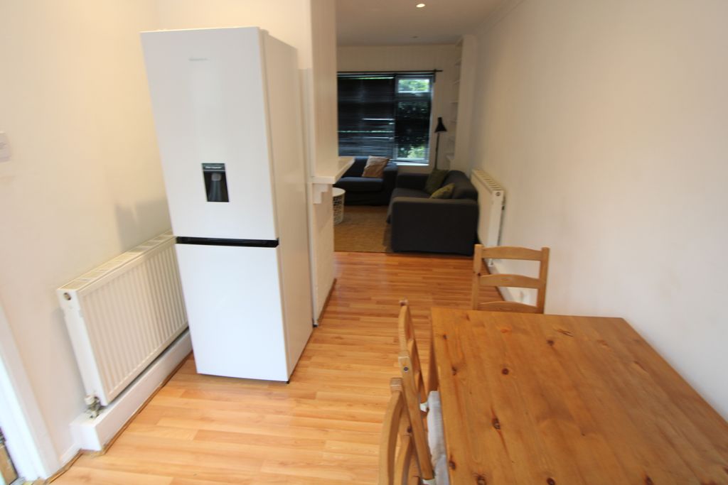 Property photo 1 of 40