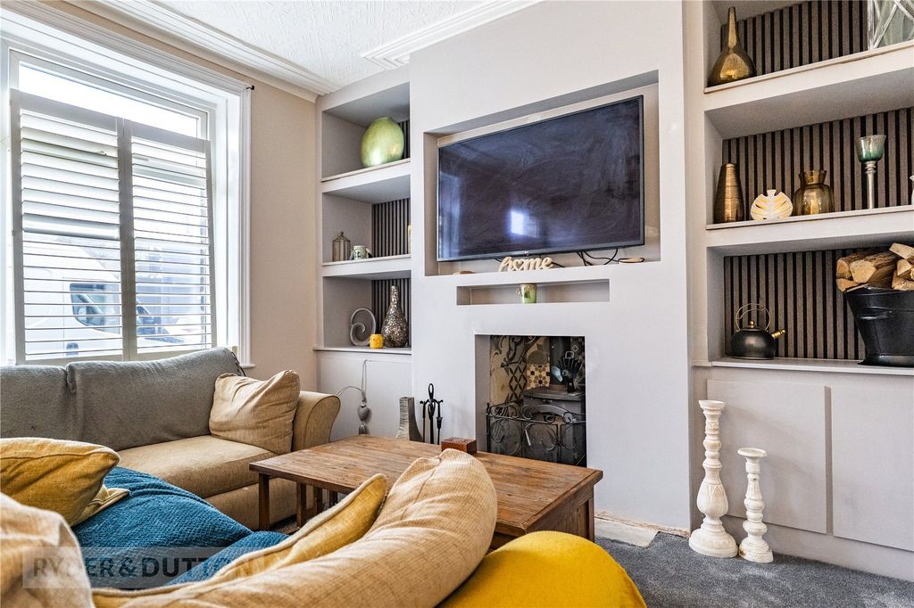 Property photo 3 of 19 Picture No. 29