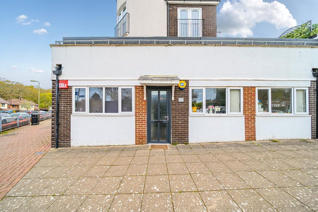 Property photo 1 of 13 1442748-23-69De24A1d2dc4-Arw-1.Jpg