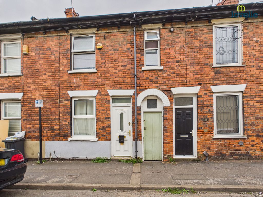Property photo 1 of 18