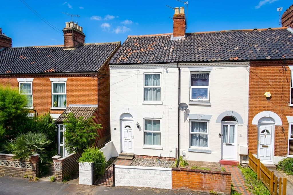 Property photo 1 of 16