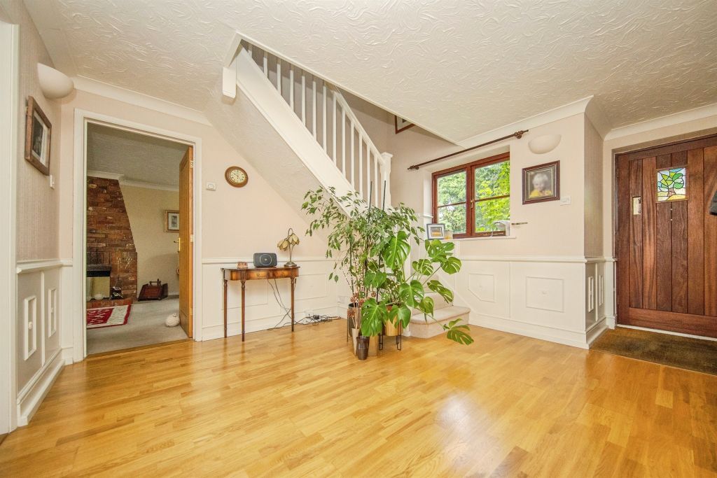 Property photo 3 of 22