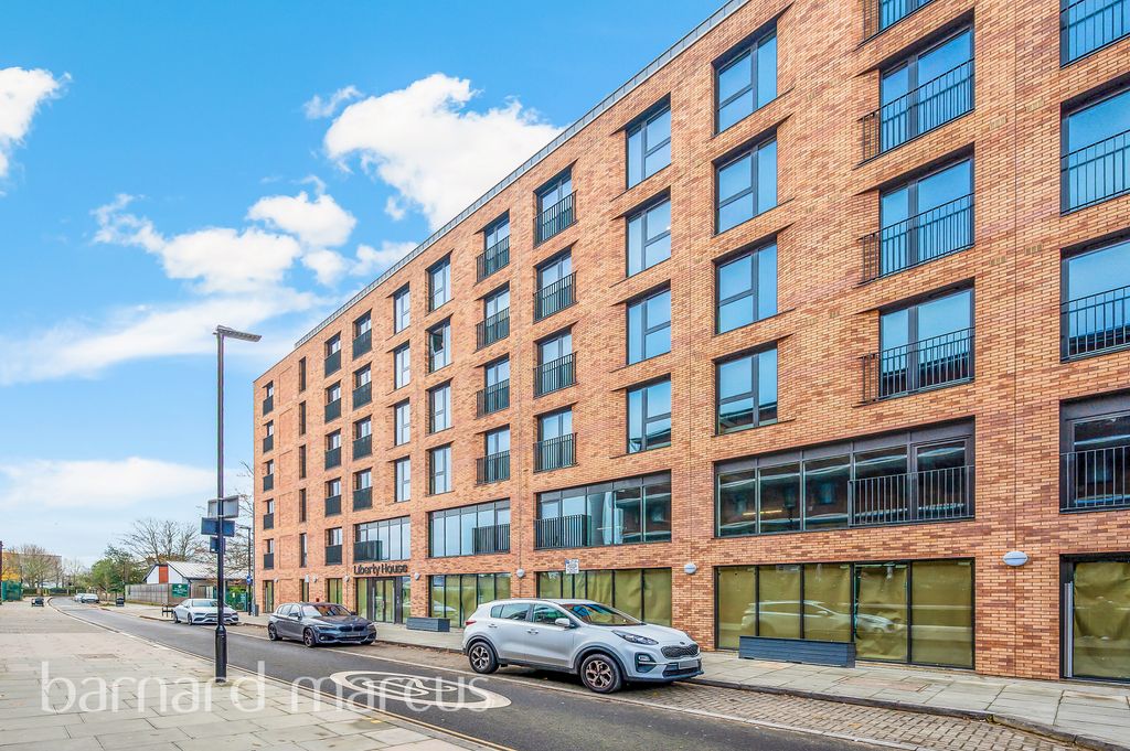 Property photo 1 of 7 Exterior