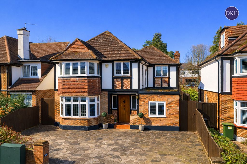 Property photo 1 of 18 Picture No. 01