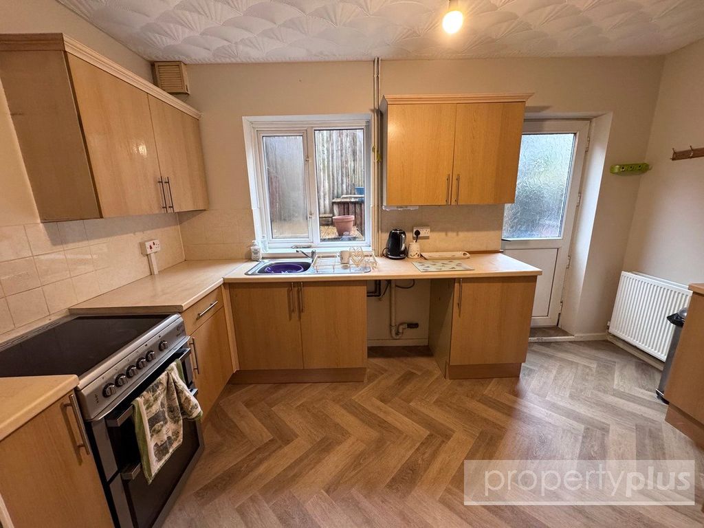 Property photo 1 of 13 Picture No. 09