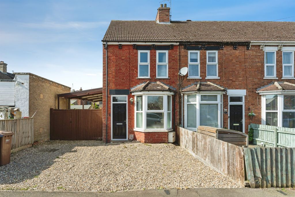 Property photo 1 of 20