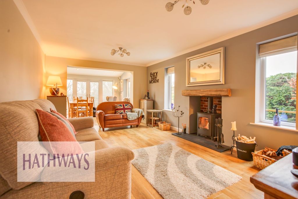 Property photo 3 of 58