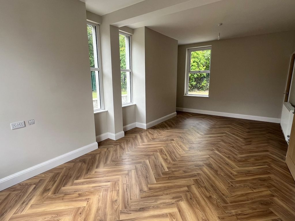 Property photo 2 of 21 Not Specified
