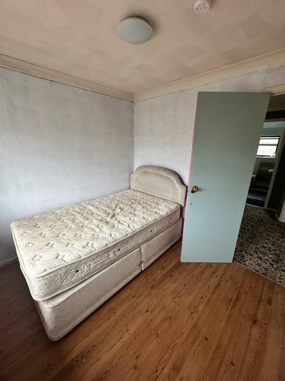 Property photo 2 of 13 Photo 2