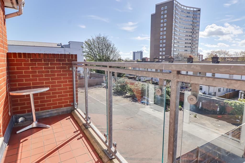 Property photo 3 of 22 Balcony